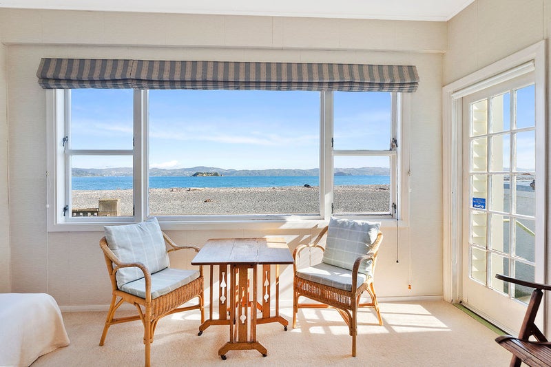 454 Muritai Road, Eastbourne, Lower Hutt - Carousel 1