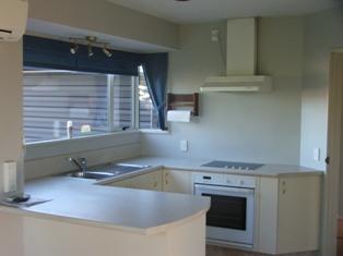 1/42 Wainoni Road, Wainoni, Christchurch - Carousel 2