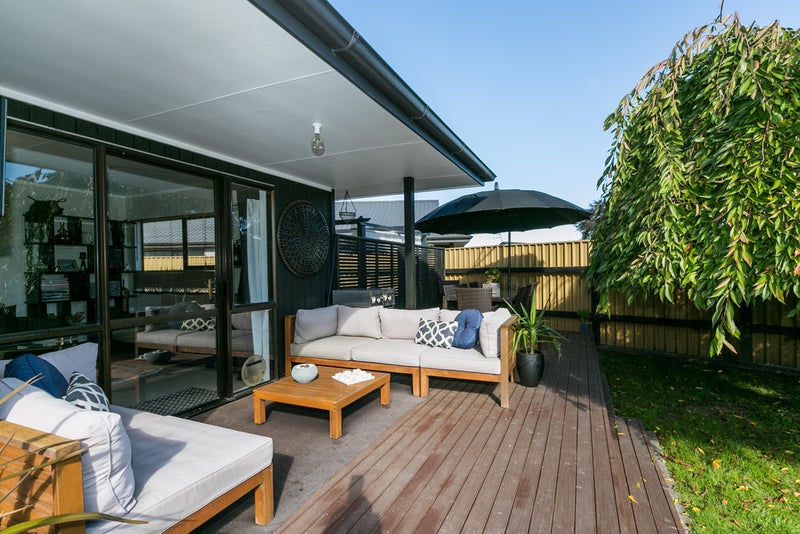 15 Beveridge Place, Greenmeadows, Napier - Carousel 1