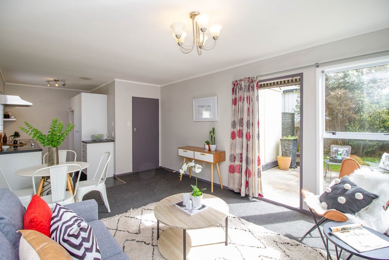 7/17 Cedar Street, Maungaraki, Lower Hutt - Carousel 2