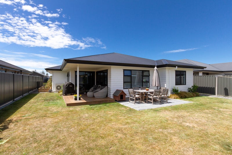 5 Ruakituri Place, Te Awa, Napier - Carousel 2
