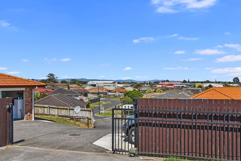 90 Robert Skelton Place, Clendon Park, Auckland - Carousel 9