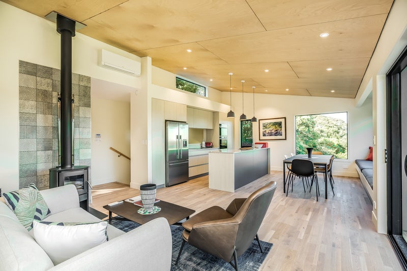 72 Crescent Road West, Ostend, Waiheke Island - Carousel 2
