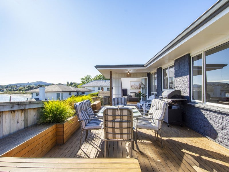 189 Welcome Bay Road, Welcome Bay, Tauranga - Carousel 2