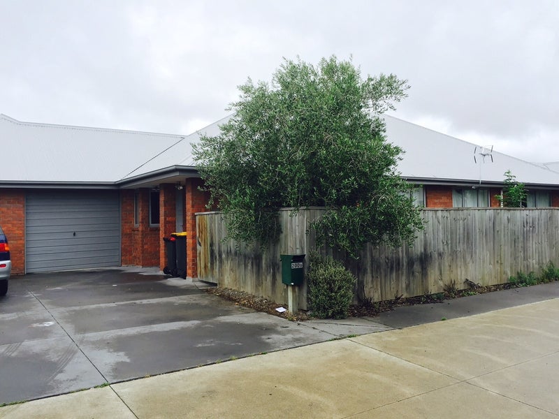 200B Hastings Street East, Waltham, Christchurch - Carousel 1