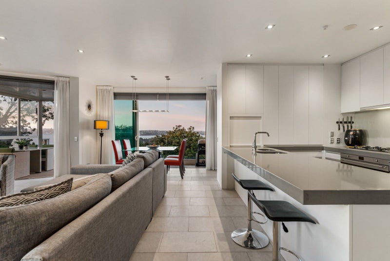 6B Shelly Beach Road, Saint Marys Bay, Auckland - Carousel 1