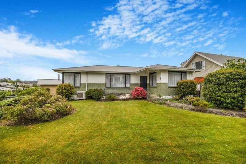 26 Elwyn Crescent, Green Island, Dunedin - Carousel 2