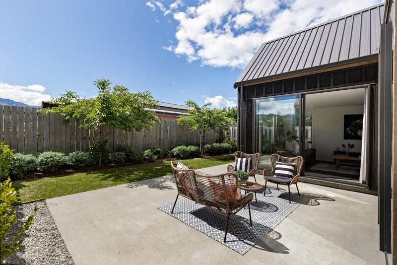 31 Dewar Street, Lake Hayes, Queenstown - Carousel 1