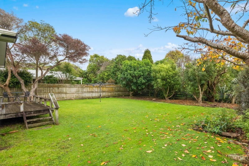 22 Greenaway Road, Waikanae, Waikanae - Carousel 15