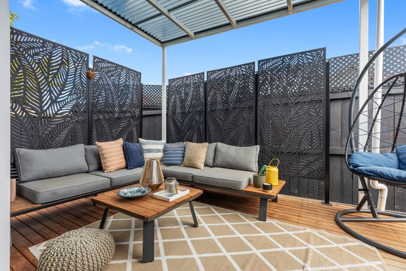 3A Stirling Grove, Greerton, Tauranga - Carousel 1