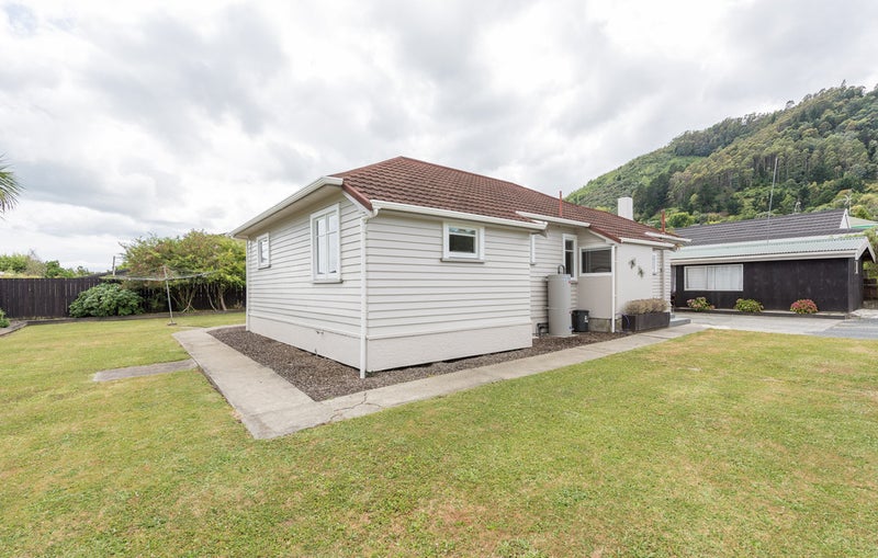 180 Waimea Road, Nelson South, Nelson - Carousel 2