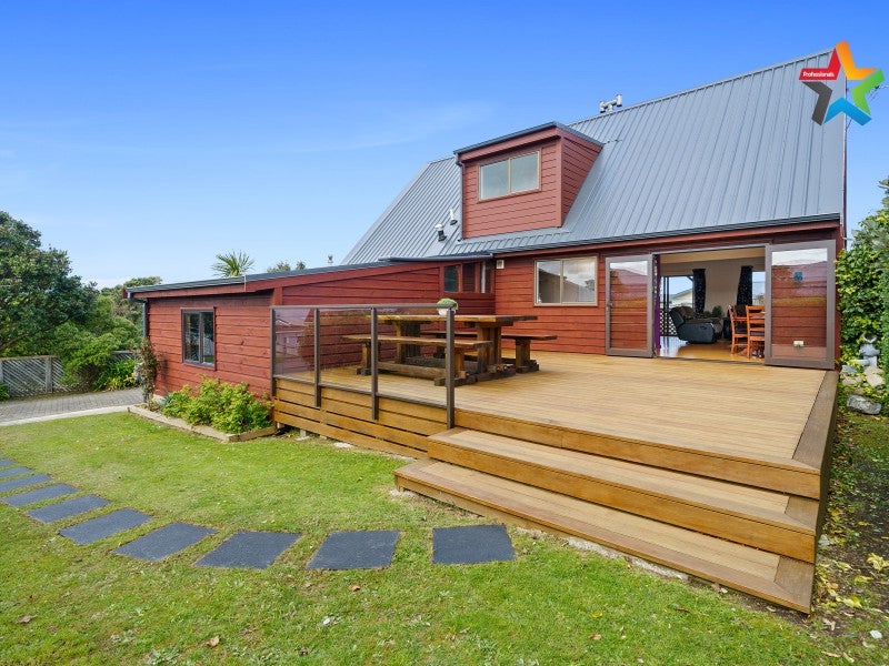 66 Cypress Drive, Maungaraki, Lower Hutt - Carousel 1