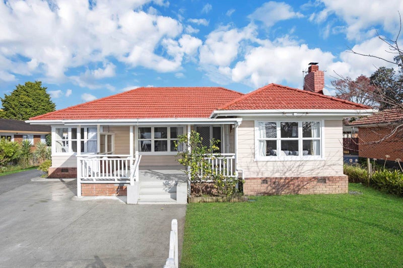 1/111 Tui Road, Papatoetoe, Auckland - Carousel 1