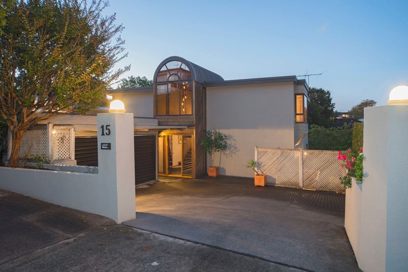 15 Geraldine Place, Kohimarama, Auckland - Carousel 21