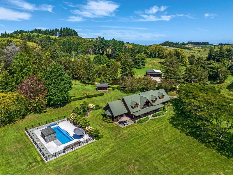 225 MacLaurin Road, Makauri, Gisborne - Carousel 1
