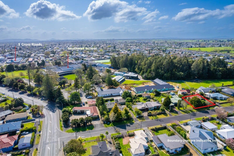 7A Bailey Avenue, Claudelands, Hamilton - Carousel 24