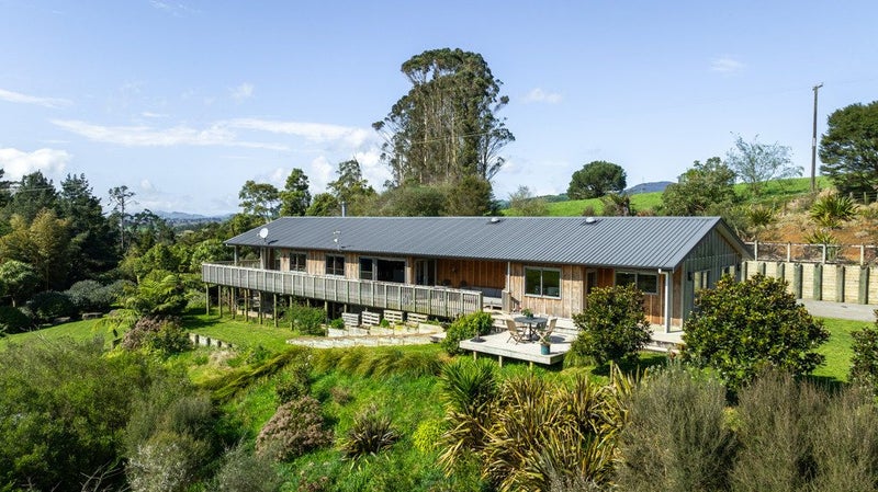 46 Princes Street, Waikino, Waihi - Carousel 2