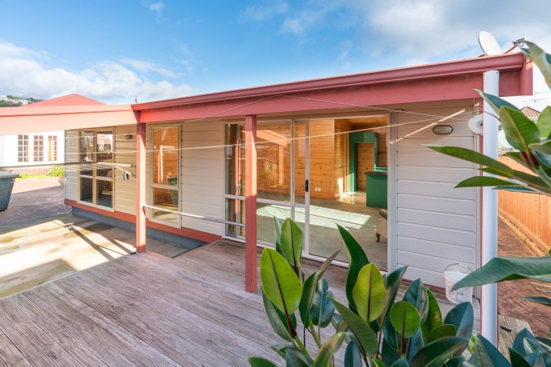 51B Park Road, Miramar, Wellington - Carousel 2