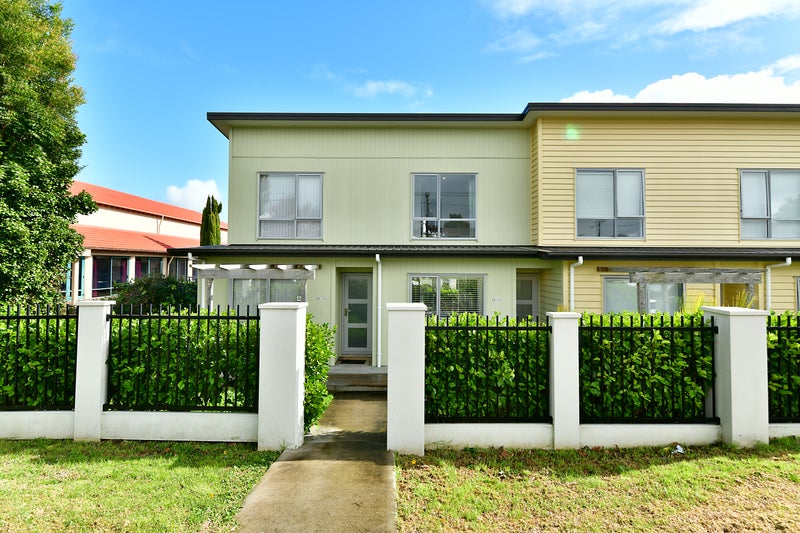 34/11 RAY SMALL DR, Papakura, Auckland - Carousel 2