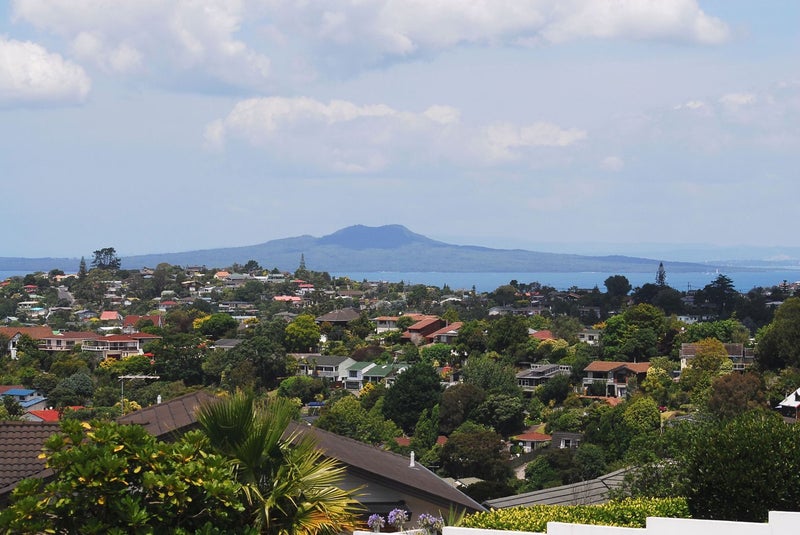 76 Fitzwilliam Drive, Torbay, Auckland - Carousel 21