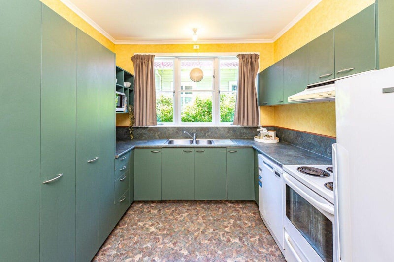 7 Kent Road, Saint Johns Hill, Whanganui - Carousel 2