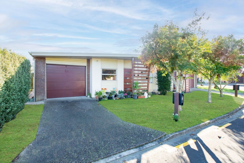 44/46 Peachgrove Road, Hamilton East, Hamilton - Carousel 1