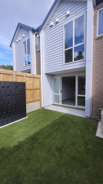 2/293 Kohimarama Road, Kohimarama, Auckland - Carousel 2