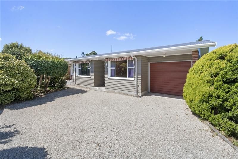 8 Birkenhead Street, Avonhead, Christchurch - Carousel 2