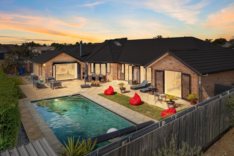 5 Spring Haven Place, Springlands, Blenheim - Carousel 1