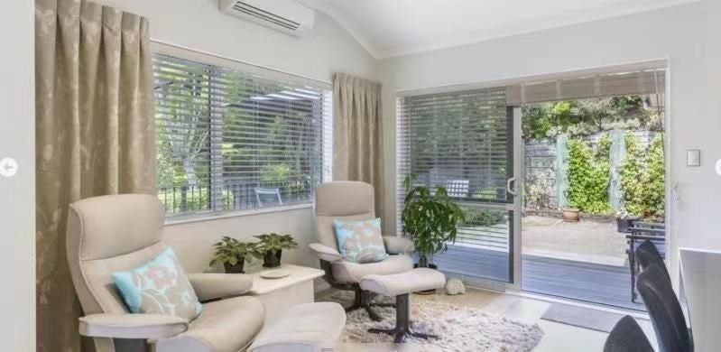 11 Fendalton Place, Hatfields Beach, Orewa - Carousel 13