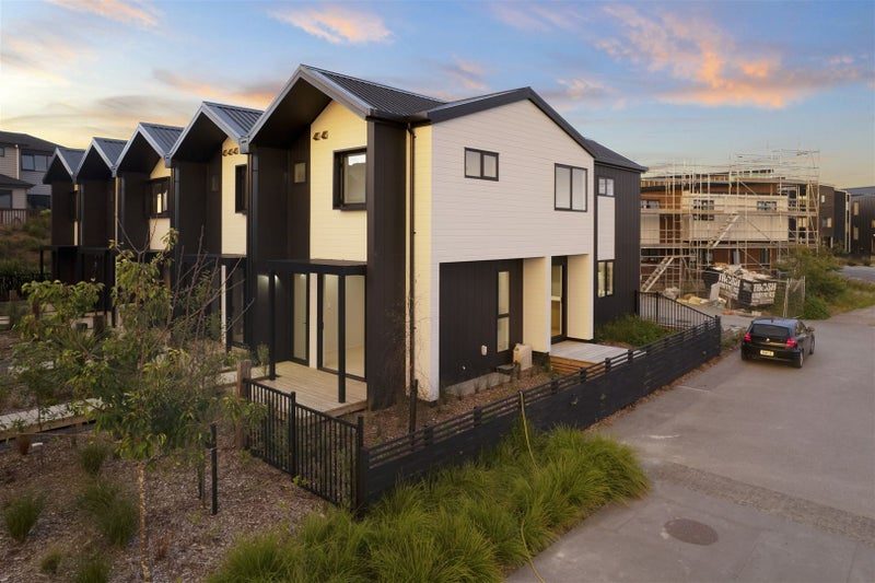 2A Nerita Place, Long Bay, Auckland - Carousel 18