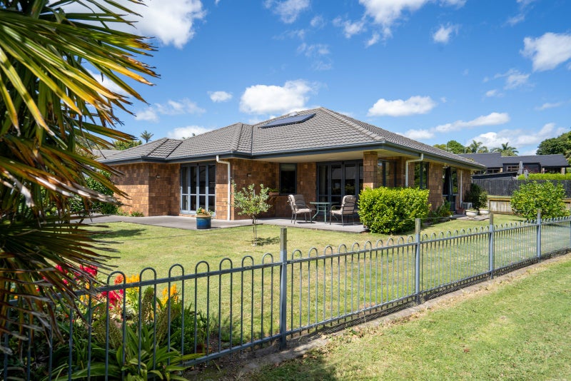 8 Priestley Place, Leamington, Cambridge - Carousel 1