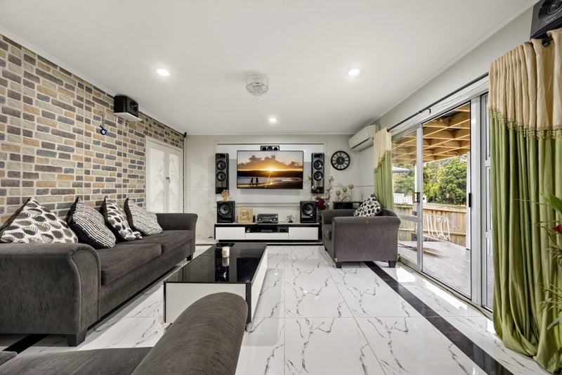 417 Great South Road, Opaheke, Papakura - Carousel 2