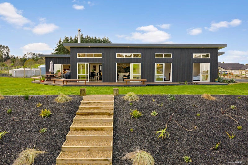 1 Pams Way, Pokeno - Carousel 2