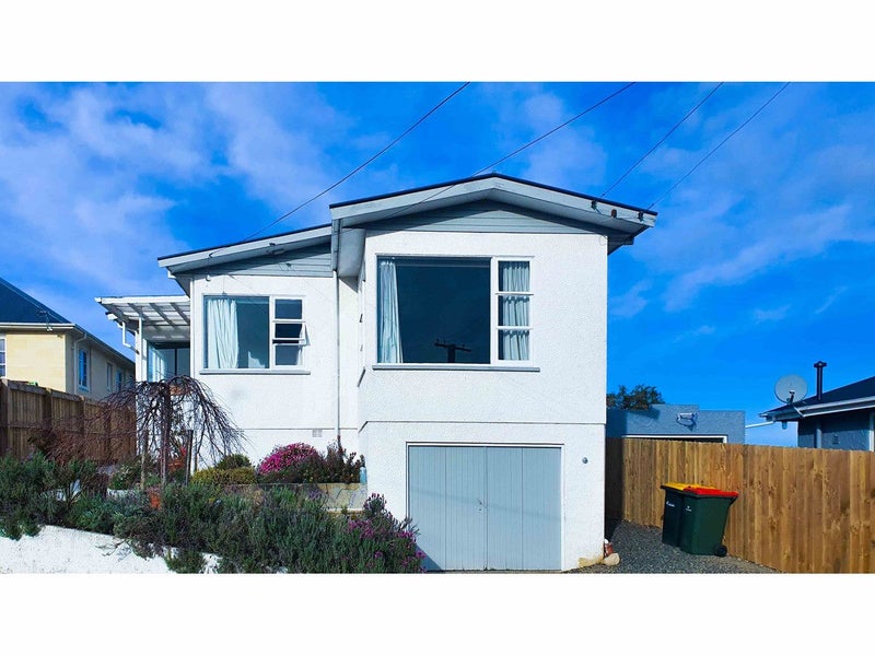 242 Pine Hill Road, Dalmore, Dunedin - Carousel 1