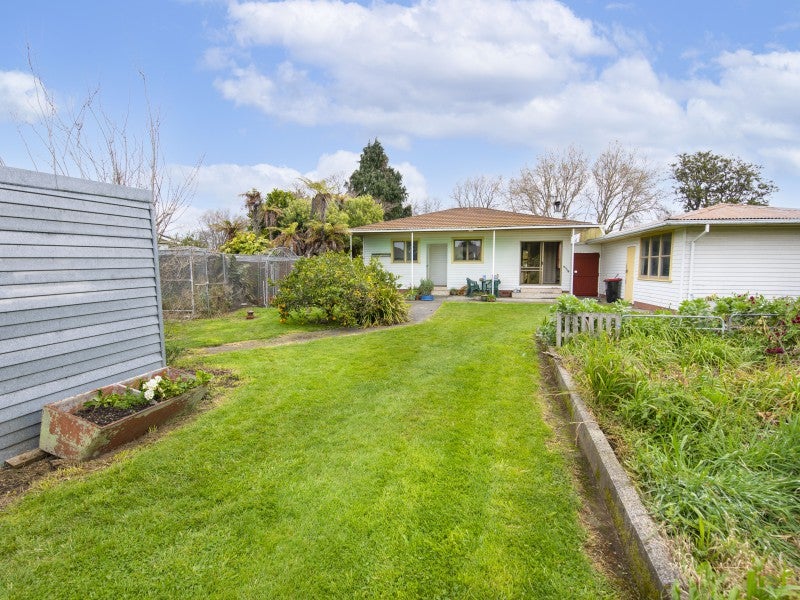 247 Main Road , Clive, Hastings - Carousel 2