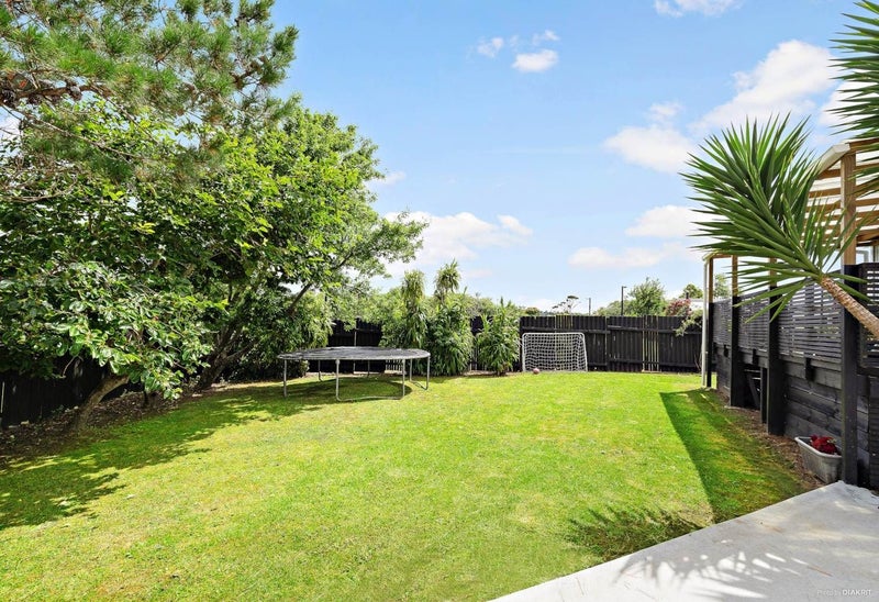 11 Elvira Place, Ranui, Auckland - Carousel 17