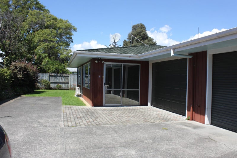 424C Devonport Road, Tauranga South, Tauranga - Carousel 1