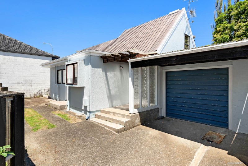 117 The Avenue, Lynfield, Auckland - Carousel 1