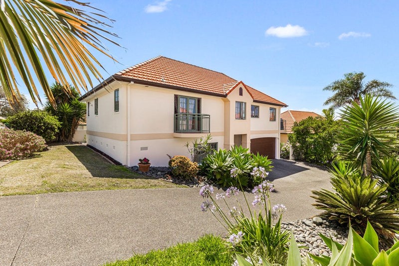 30 Parkwood Crescent, Gulf Harbour, Whangaparaoa - Carousel 2