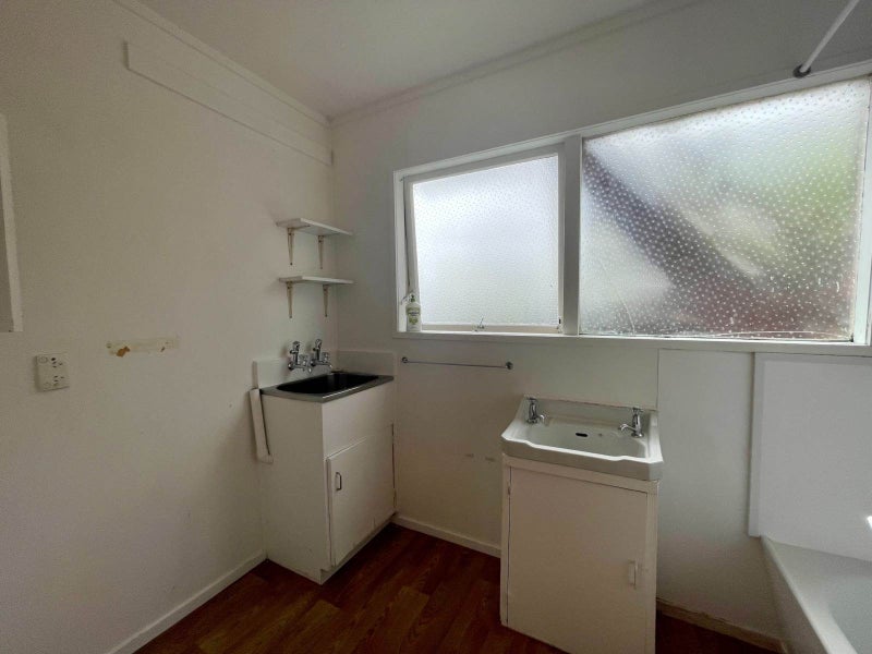 2/4 College Road, St Johns, Auckland - Carousel 8