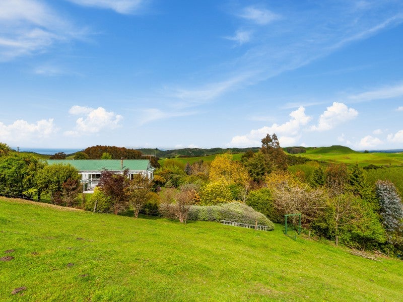1916 Whangamata Road, Taupo - Carousel 2