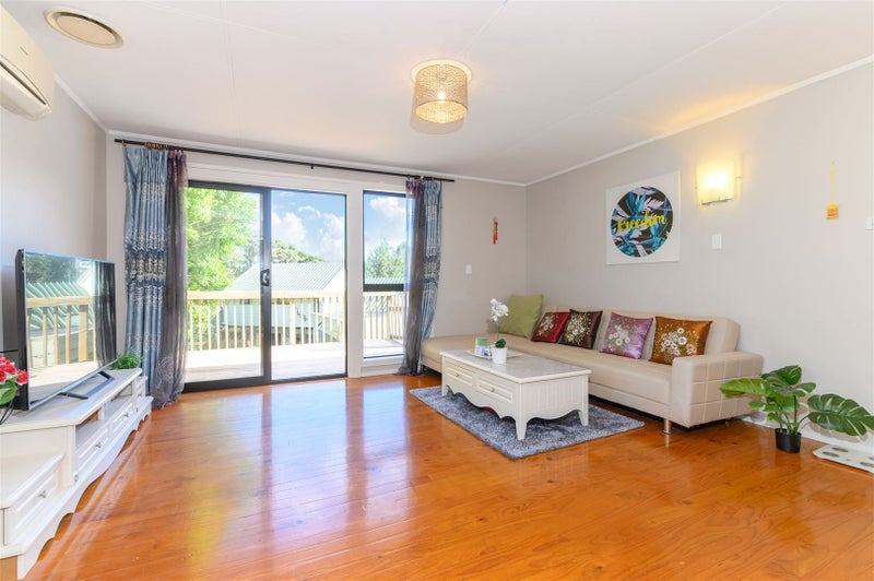 1/41 Domain Road, Glenfield, Auckland - Carousel 2
