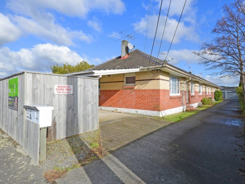 1/16 Bristol Street, Trentham, Upper Hutt - Carousel 1