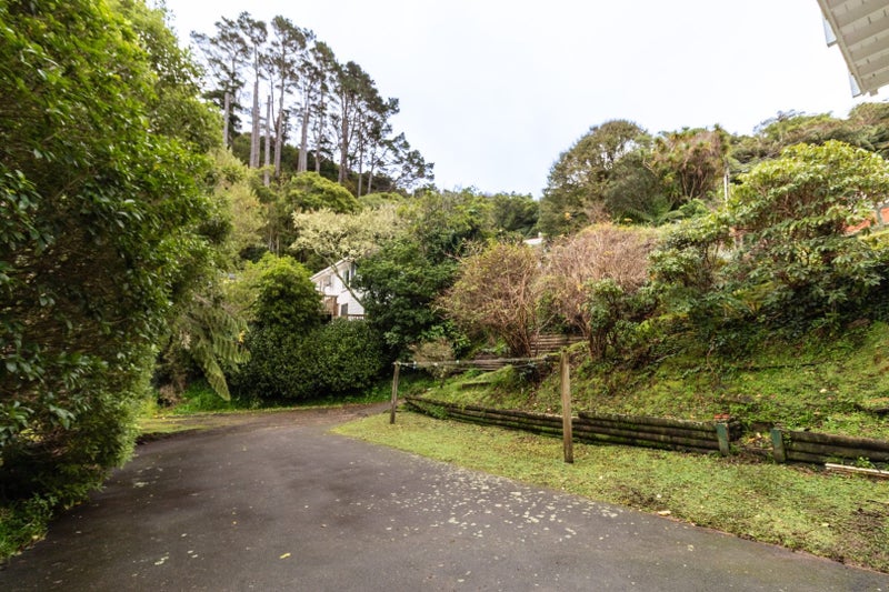 77 Chamberlain Road, Karori, Wellington - Carousel 16