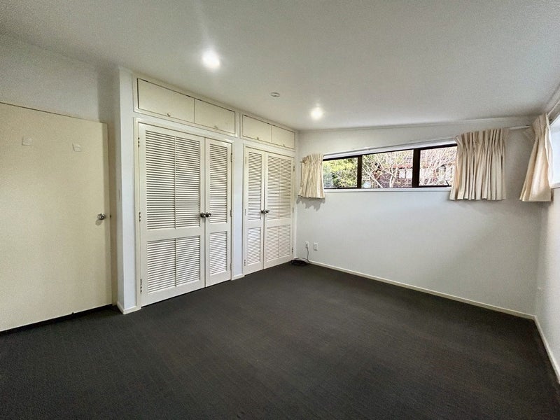 42B Evans Road, Weymouth, Auckland - Carousel 11