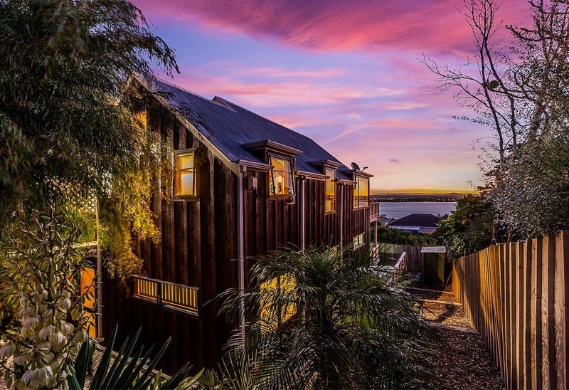 2/164 Rangatira Road, Beach Haven, Auckland - Carousel 2