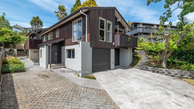 22 Surville Place, Mairangi Bay, Auckland - Carousel 1