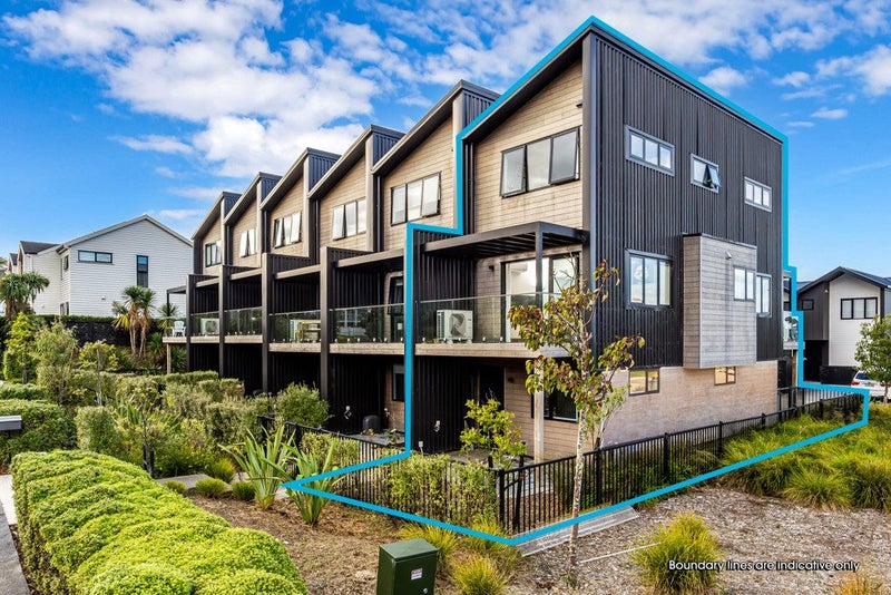 12A Tikati Rise, Long Bay, Auckland - Carousel 1
