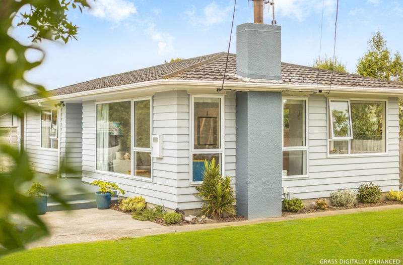 14 Walton Road, Paraparaumu Beach, Paraparaumu - Carousel 1